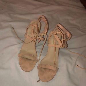 Beautiful Tie up Heels!